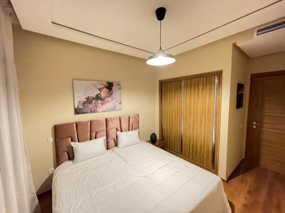 Nouaceur Chic & Cosy Flat Near Airport Lockbox Fast Wifi 아파트 외부 사진