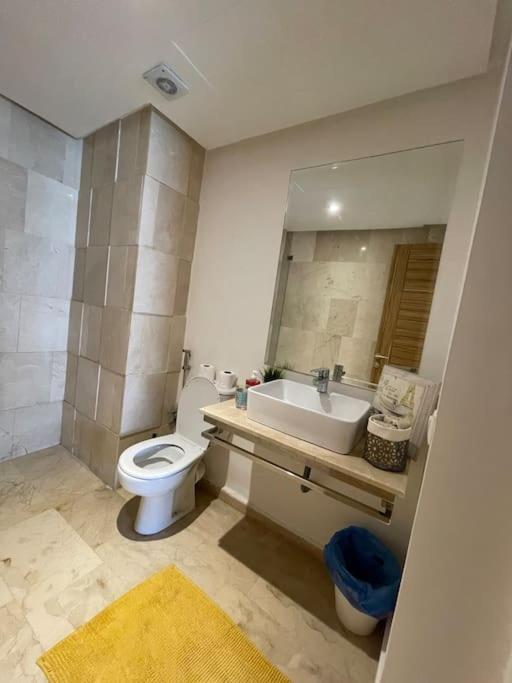 Nouaceur Chic & Cosy Flat Near Airport Lockbox Fast Wifi 아파트 외부 사진