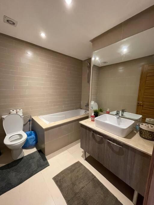 Nouaceur Chic & Cosy Flat Near Airport Lockbox Fast Wifi 아파트 외부 사진
